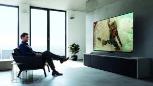 تماشای فیلم یا تجربه بازی‌ با تلویزیون‌های OLED شگفت انگیز است